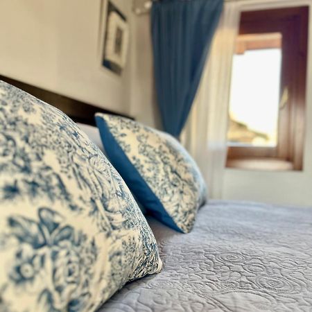 Porto Valentino Apartment Sirmione Exterior foto